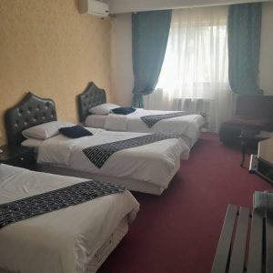 هتل سفیر تهران اتاق سه تخته