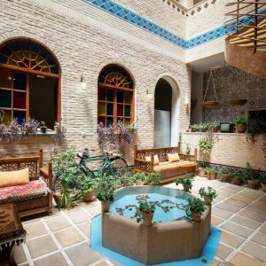 هتل سنتی درباری شیراز فضای داخلی هتل 11