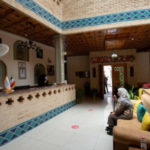 هتل سنتی درباری شیراز پذیرش