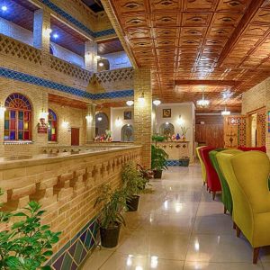 هتل سنتی درباری شیراز فضای داخلی هتل 1