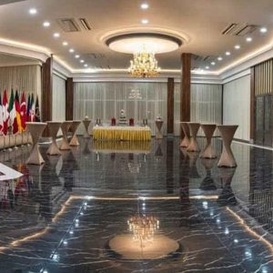 هتل شهریار تبریز محوطه بیرونی آمفی تئاتر