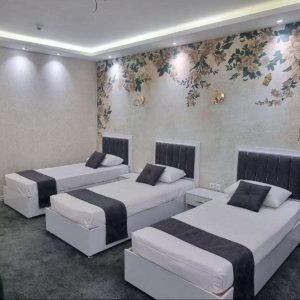 هتل صدرا شیراز اتاق سه تخته بازسازی شده