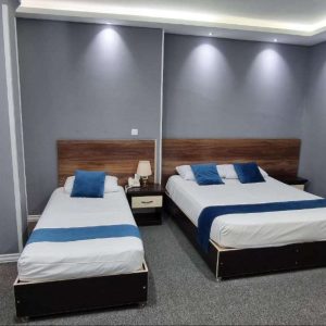هتل صدرا شیراز اتاق سه تخته معمولی