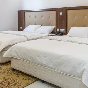 هتل آپارتمان قباد قشم اتاق سه تخته 1