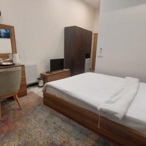 هتل قصر یازده شیراز اتاق دو تخته دابل