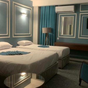 هتل ققنوس کیش اتاق سه تخته