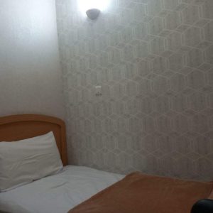 هتل مهر تهران اتاق یک تخته بدون سرویس بهداشتی اختصاصی