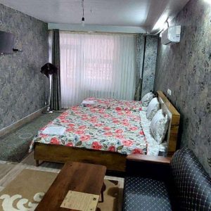 هتل ونوس تبریز اتاق سه تخته 4