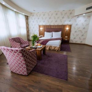 هتل پارسیان شیراز فضای داخلی اتاق‌ها