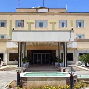 هتل پارک سعدی شیراز نمای بیرونی 3