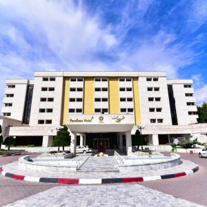 هتل پردیسان مشهد نمای بیرونی 1