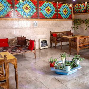 هتل یاقوت شرق مشهد چایخانه سنتی