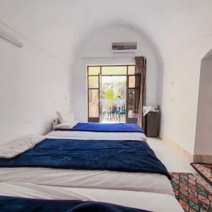 اقامتگاه بوم‌گردی خانه صفا یزد اتاق سه تخته 1