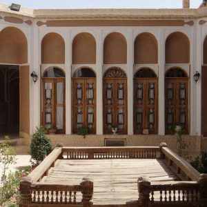 اقامتگاه بوم‌گردی سرزمین آفتاب یزد فضای داخلی اقامتگاه 3