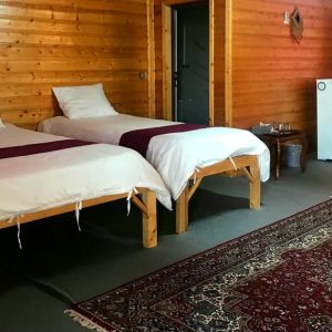 اقامتگاه بوم‌گردی گیل خاتون رشت اتاق سه تخته