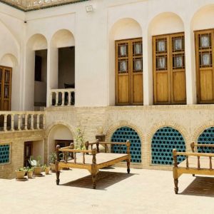 اقامتگاه سنتی اشکوب کاشان فضای محوطه 4