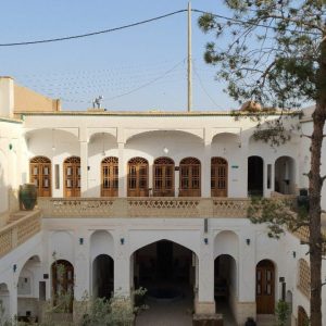 اقامتگاه سنتی اطلسی کاشان فضای داخلی اقامتگاه 6