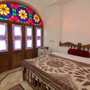 اقامتگاه سنتی اطلسی کاشان اتاق دوتخته دابل 2