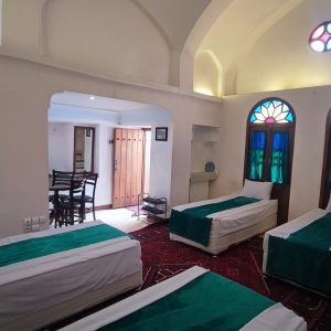 اقامتگاه سنتی ثنا کاشان فضای داخلی اتاق‌ها