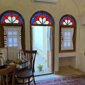 اقامتگاه سنتی جهان آرائی کاشان اتاق خانم تاج