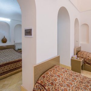 اقامتگاه سنتی خانه پارسی کاشان اتاق پنج تخته شاه نشین 1
