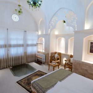 اقامتگاه سنتی رزاس کاشان اتاق تالار