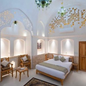 اقامتگاه سنتی رزاس کاشان اتاق پناه 1
