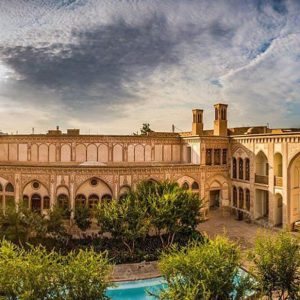 اقامتگاه سنتی سرای عامری ها کاشان فضای داخلی اقامتگاه 8