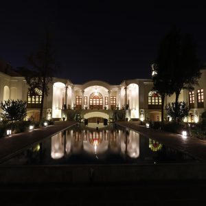 اقامتگاه سنتی عمارت ماندگار کاشان فضای داخلی اقامتگاه