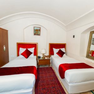 اقامتگاه سنتی عمارت ماندگار کاشان اتاق دو تخته تویین 101 و 103