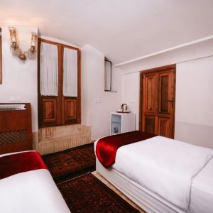 اقامتگاه سنتی عمارت ماندگار کاشان اتاق دو تخته تویین 101 و 103