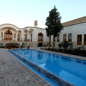 اقامتگاه سنتی عمارت ماندگار کاشان فضای داخلی اقامتگاه