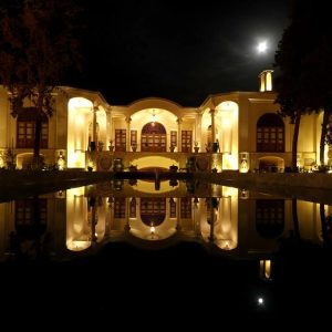 اقامتگاه سنتی عمارت ماندگار کاشان فضای داخلی اقامتگاه