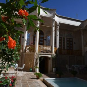 اقامتگاه سنتی عمارت محمودیه کاشان محوطه داخلی 12