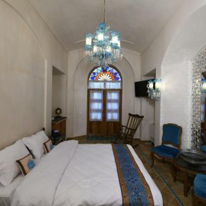 اقامتگاه سنتی عمارت محمودیه کاشان دابل آهو 1