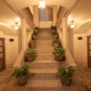 اقامتگاه سنتی عمارت محمودیه کاشان محوطه داخلی 8
