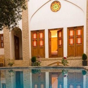 اقامتگاه سنتی قجر کاشان فضای داخلی اقامتگاه 4