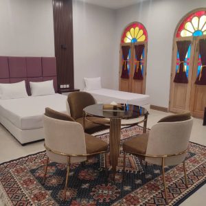 اقامتگاه سنتی پرشیا کاشان فضای داخلی اتاق‌ها