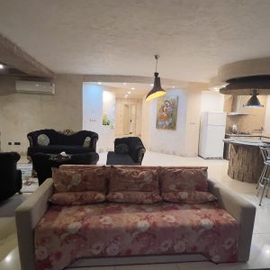 خانه مسافر دلمون رامسر سوئیت دو خوابه مستر 180 متری