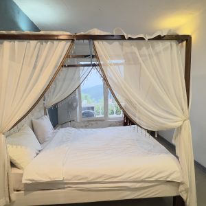 خانه مسافر دلمون رامسر سوئیت دو خوابه مستر 200 متری