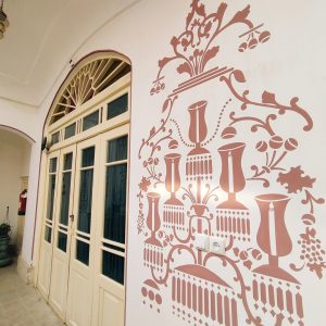 خانه مسافر چهارباغ کاشان فضای محوطه