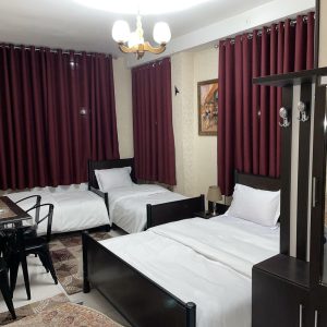 مهمانسرا پارسین کرمان اتاق چهار تخته 2