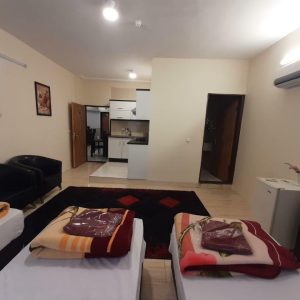هتل آپارتمان مریم کاشان اتاق سه تخته 1