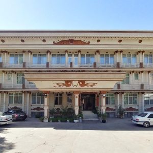 هتل اخوان کرمان نمای بیرونی