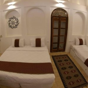 هتل سنتی یزد اتاق سه تخته 2