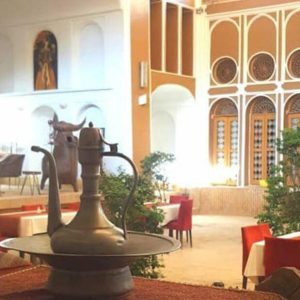 هتل سنتی یزد فضای داخلی هتل 3