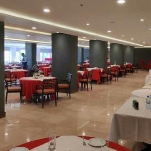 هتل هما بندر عباس رستوران 2