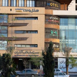 هتل وندا کاشان نمای بیرونی
