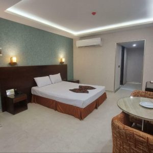 هتل پارسیان یزد اتاق دو تخته دابل رو به باغ 1