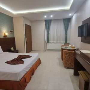 هتل پارسیان یزد اتاق دو تخته دابل رو به باغ 2